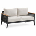 Dwuosobowa sofa ogrodowa z aluminium i drewnianymi podłokietnikami, kremowa